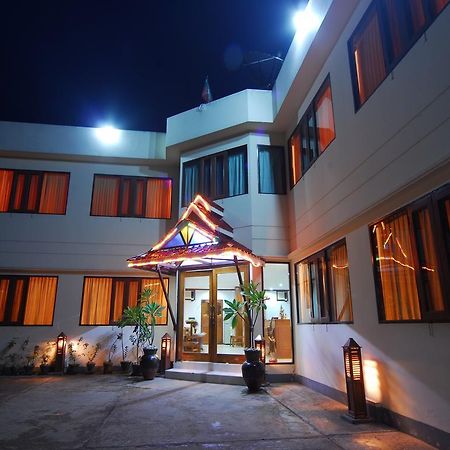 Hotel Amazing Kaytu Taungoo Exterior foto