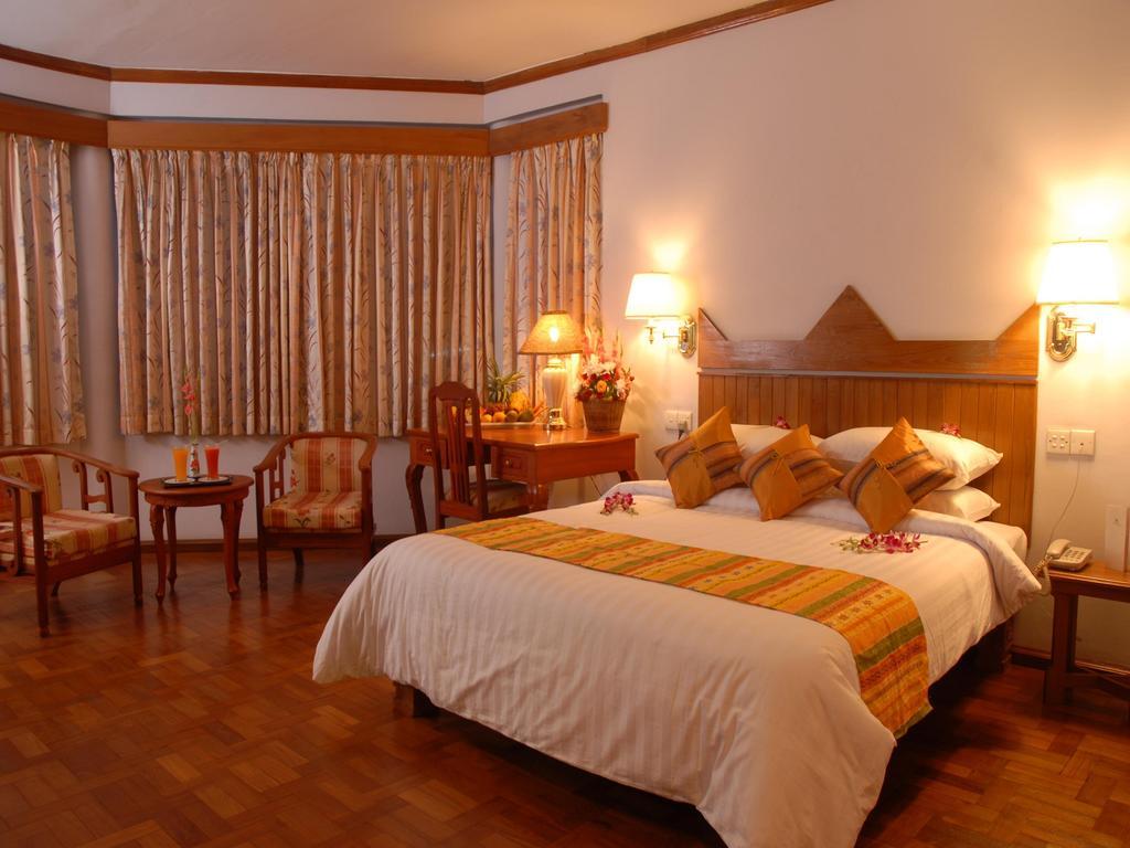 Hotel Amazing Kaytu Taungoo Exterior foto