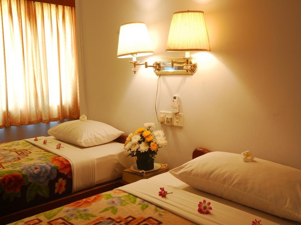 Hotel Amazing Kaytu Taungoo Exterior foto